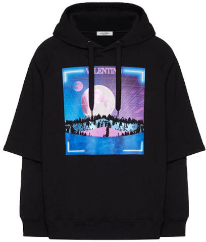 valentino-pullover-printed-lace-up-hoodie-black-xv-3-mf-20-r85-jfc-1