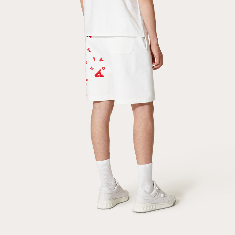 Purchase Valentino 七夕限量版 FW21 愛心印花白色百慕達短褲 WV3MD03F7SCA33