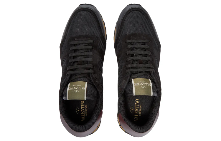 Shop ヴァレンティノ ロックランナー (ブラック) WY2S0723TCVR82