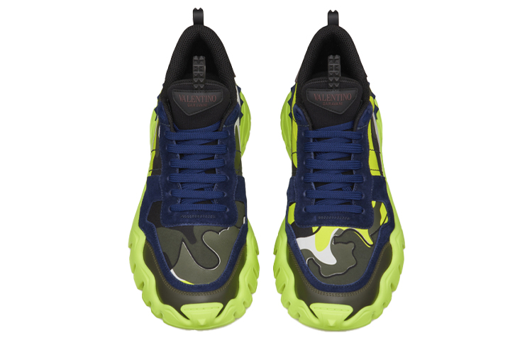 Shop ヴァレンティノ ロックランナー プラス 迷彩イエロー UY2S0C88-NPG-55Y
