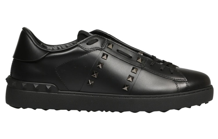 Valentino Rockstud 'Black Low-Top Sneaker' 圖 2