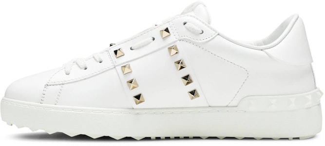 Valentino Rockstud 'Untitled - Putih' TY2S0931BHS-0BO Lookbook Valentino Rockstud 'Untitled - Putih' TY2S0931BHS-0BO