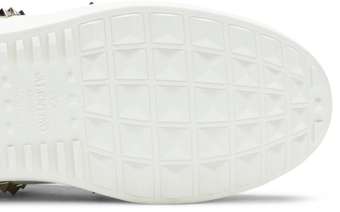 Valentino Rockstud 'Untitled - Putih' TY2S0931BHS-0BO Purchase Valentino Rockstud 'Untitled - Putih' TY2S0931BHS-0BO