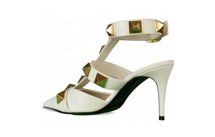 Lookbook Valentino Roman Stud Pumps 'Putih' WS0CB2ZWMBLANC8
