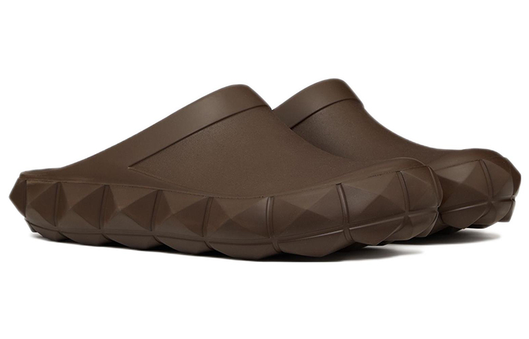 Valentino Roman Stud Turtle Rubber Clog 'Fondant' 圖 3