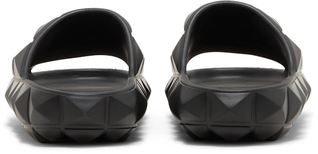 Valentino Roman Stud Sandalia Tipo Slide 'Nero'. XY0S0F55QNA-0NO Details for Valentino Roman Stud Sandalia Tipo Slide 'Nero'. XY0S0F55QNA-0NO