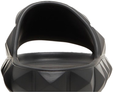 Valentino Roman Stud Sandalia Tipo Slide 'Nero'. XY0S0F55QNA-0NO Sizing Valentino Roman Stud Sandalia Tipo Slide 'Nero'. XY0S0F55QNA-0NO