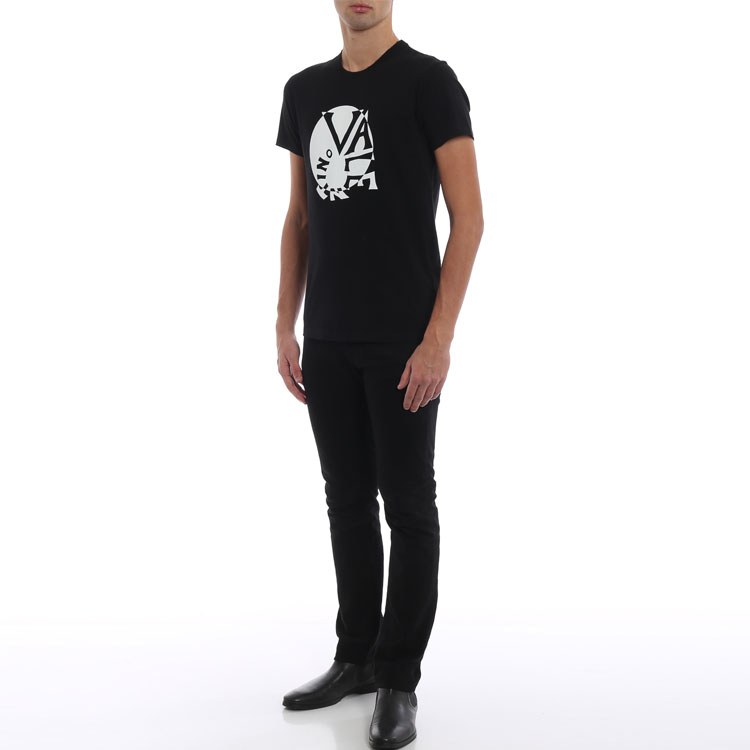 Shop Valentino Spiral Print Kaos Hitam Crew Neck RV3MG00MIQE0NO