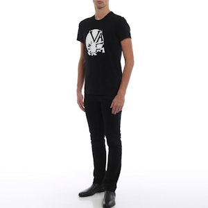 Valentino Spiral Print Kaos Hitam Crew Neck RV3MG00MIQE0NO Shop Valentino Spiral Print Kaos Hitam Crew Neck RV3MG00MIQE0NO