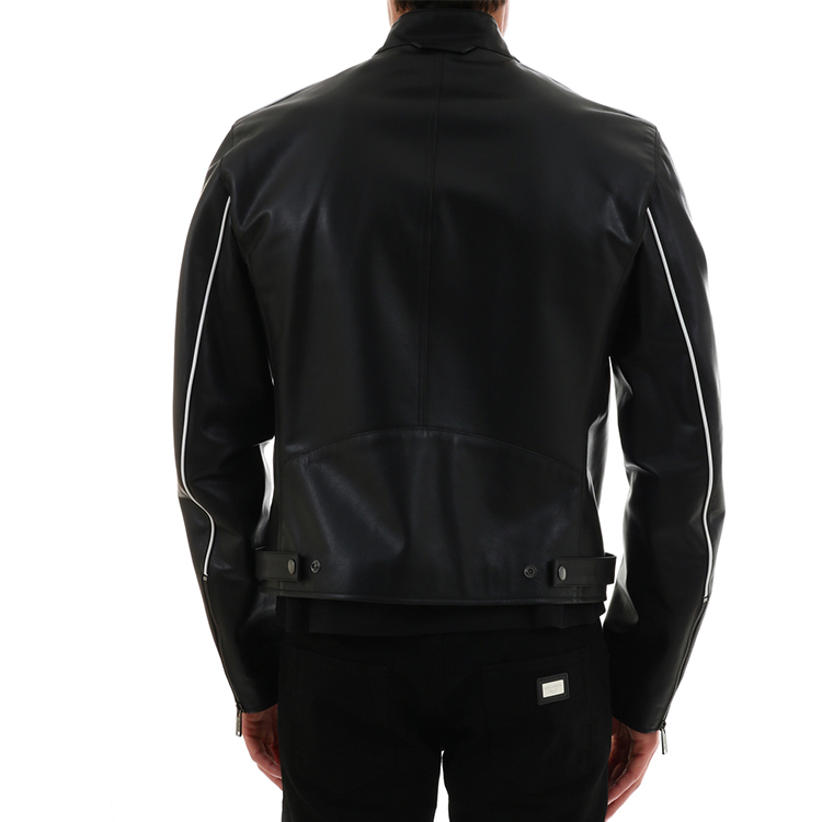 Shop ヴァレンティノ SS21 ブラックカウハイド バイカージャケット 革ジャン SV3NA01Y5DC0N0