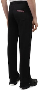 Valentino SS22 Celana Jogger Hitam dengan Drawstring. XV3MD03C85G0NO Shop Valentino SS22 Celana Jogger Hitam dengan Drawstring. XV3MD03C85G0NO