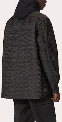 Chaqueta de Plumas Negra de Manga Larga Valentino SS22. XV3CIA997130NO Purchase Chaqueta de Plumas Negra de Manga Larga Valentino SS22. XV3CIA997130NO