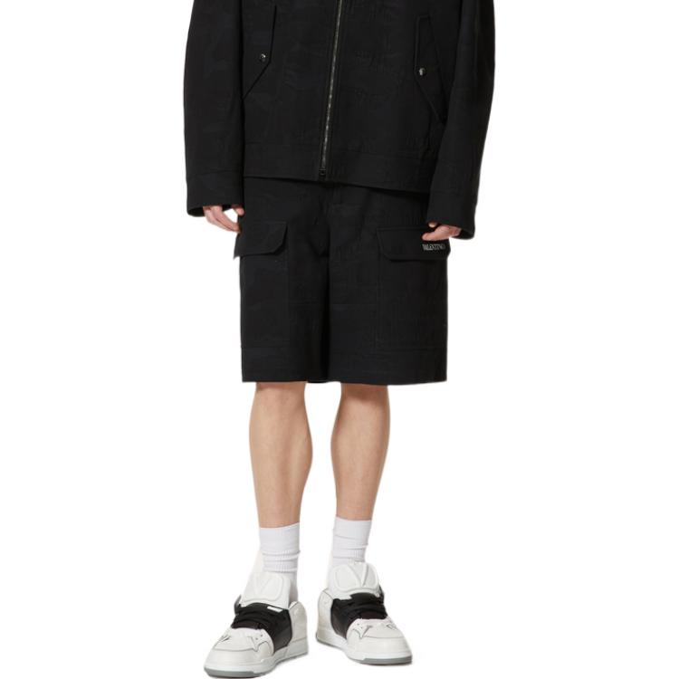 Lookbook Valentino SS22  Black Straight Shorts with Logo Pocket Design 1V3RDC658KTF02