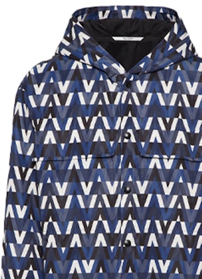 Valentino SS22 藍色滿版印花寬鬆連帽外套 XV3CJE2680RN38 Details for Valentino SS22 藍色滿版印花寬鬆連帽外套 XV3CJE2680RN38