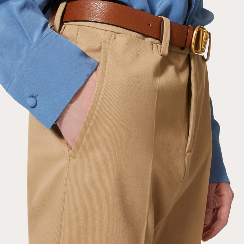 Details for Valentino Pantalones Casuales Slim Fit Khaki SS22 1V3RBI608J10BG