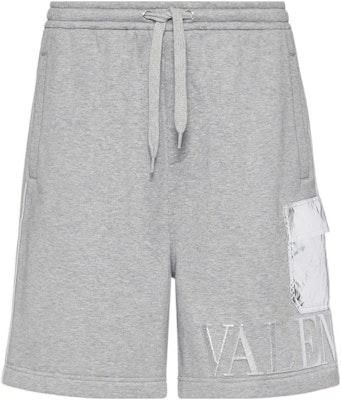 Valentino SS22 Celana Pendek Bermuda Logo Embossed dengan Kantong. XV3MD02C84KJ94 Buy Valentino SS22 Celana Pendek Bermuda Logo Embossed dengan Kantong. XV3MD02C84KJ94