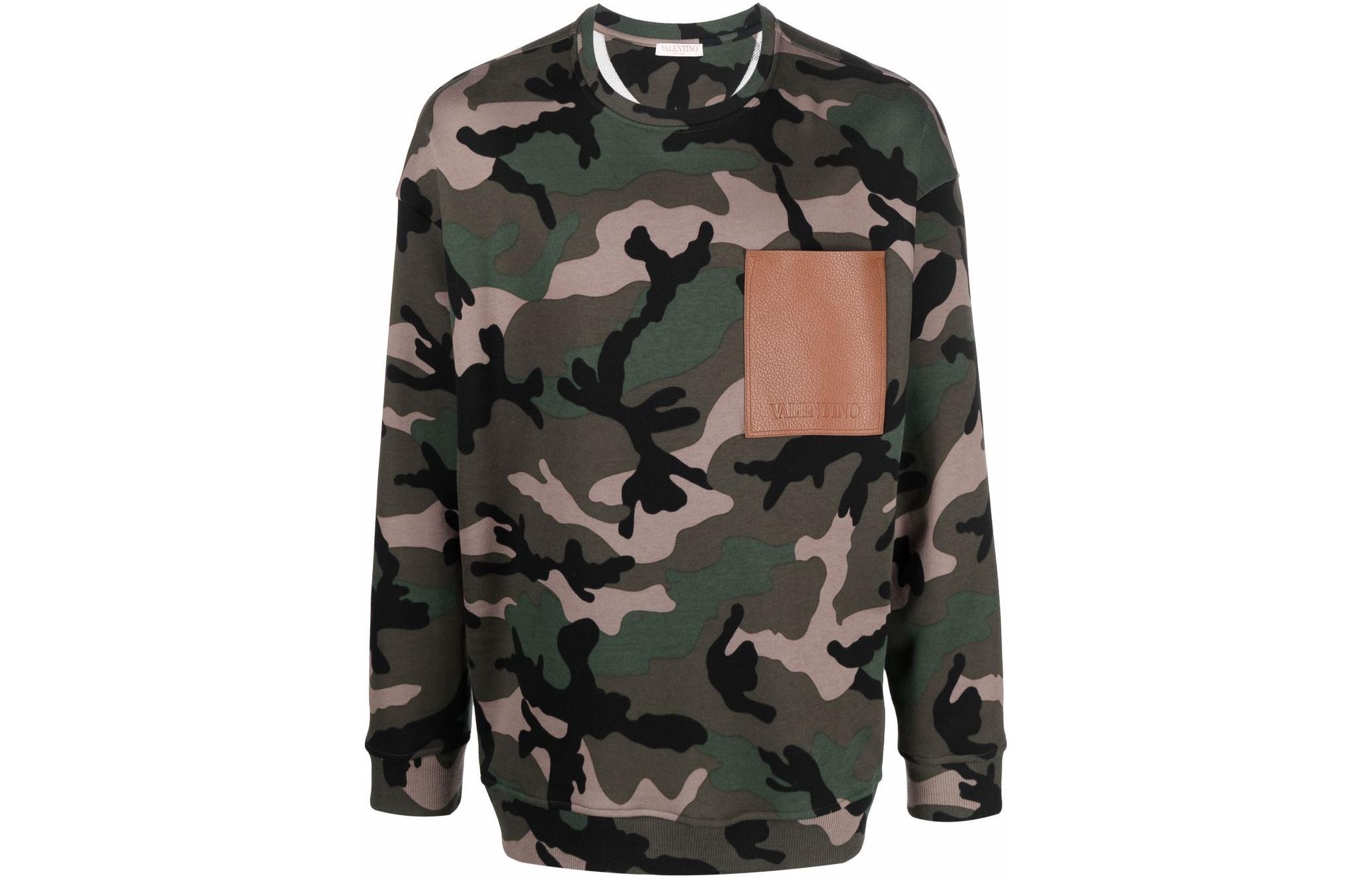 Valentino SS22 Green Camo Print Pocket Long Sleeve Sweatshirt Mens VMF18W83RF00