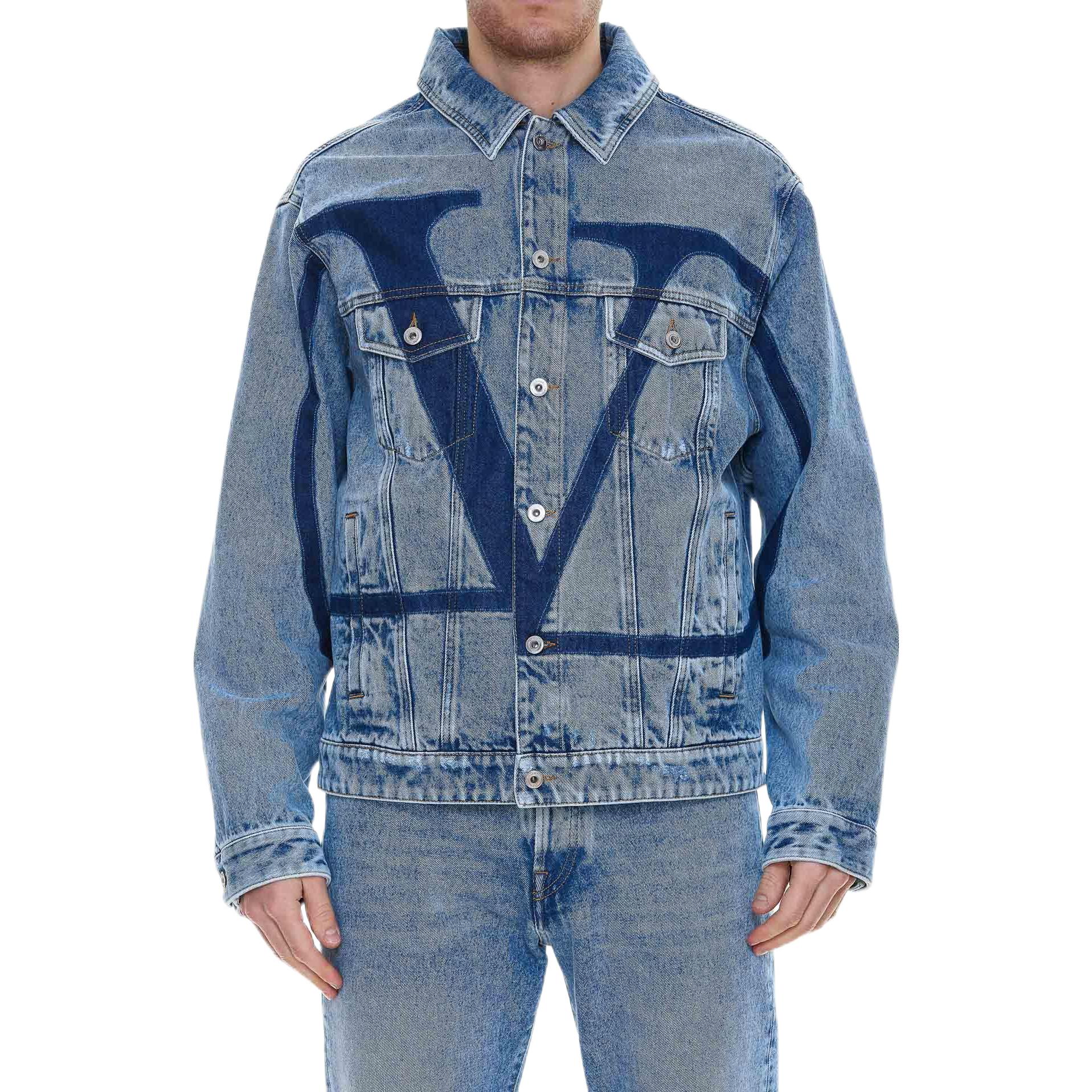 Lookbook 华伦天奴SS22标志印花蓝色牛仔夹克长袖时尚外套. DC02G847558