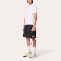 Lookbook Valentino SS22 Vltn Tag Solid Color Bermuda Casual Shorts for Men. XV3RDA947VL0NO