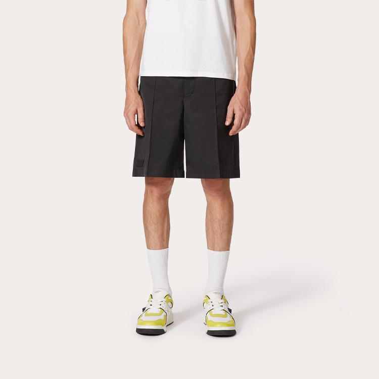 Shop Valentino SS22 Vltn Tag Solid Color Bermuda Casual Shorts for Men. XV3RDA947VL0NO