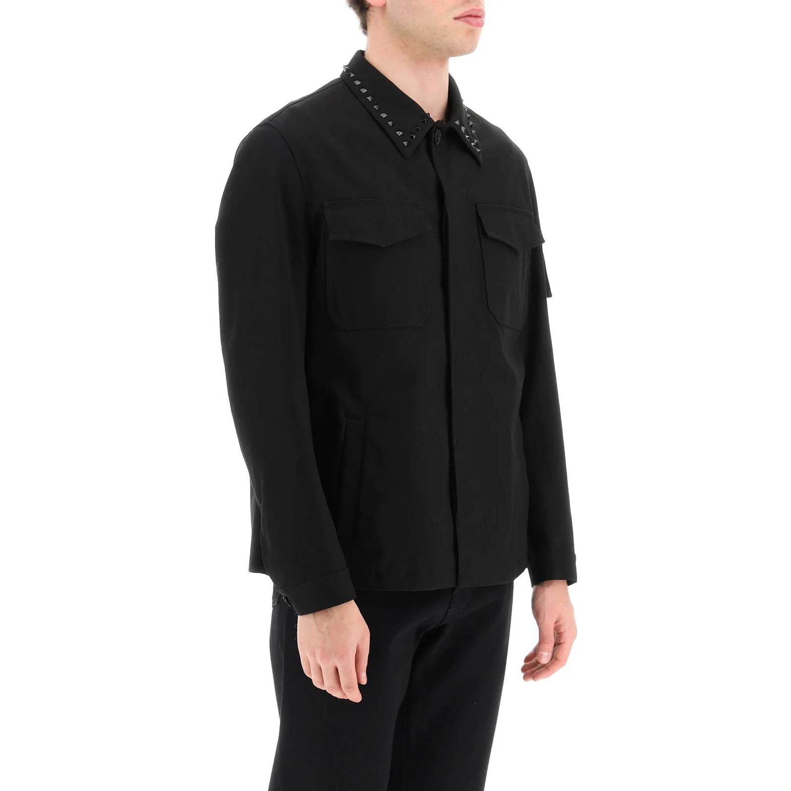 Purchase Valentino SS23 Baju Hitam Lengan Panjang dengan Perincian Stud. 2V3CSSC1943-0NO