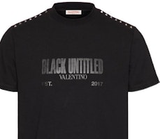 Valentino SS23 Kaos Hitam dengan Logo Print dan Detail Stud. 2V3MG13C9690NO Details for Valentino SS23 Kaos Hitam dengan Logo Print dan Detail Stud. 2V3MG13C9690NO