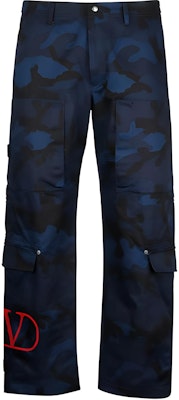 Valentino SS23 迷彩口袋直筒長褲 深藍色 SV3REA405BG-JW7 Buy Valentino SS23 迷彩口袋直筒長褲 深藍色 SV3REA405BG-JW7