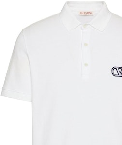 Valentino SS23 Kaos Polo Putih dengan Cetak Logo Huruf. VMH01K954-0BO Details for Valentino SS23 Kaos Polo Putih dengan Cetak Logo Huruf. VMH01K954-0BO