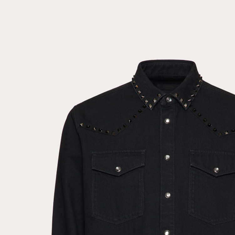 Details for Kemeja Lengan Panjang Valentino SS23 Hitam dengan Kolar Stud untuk Lelaki. 2V3DB93J94D0NO