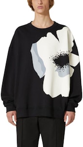 발렌티노 SS24 플로럴 프린트 오버사이즈 블랙 크루넥 스웻셔츠. 4V0MF27MA1WYSW Lookbook 발렌티노 SS24 플로럴 프린트 오버사이즈 블랙 크루넥 스웻셔츠. 4V0MF27MA1WYSW