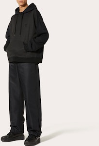 Valentino SS25 Hoodie Oversized Solid Pullover Hitam. 1V0MF22W8Y3-0NO Lookbook Valentino SS25 Hoodie Oversized Solid Pullover Hitam. 1V0MF22W8Y3-0NO