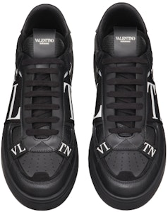 Valentino VL7N '黑色小牛皮带' UY2S0C58WRQ0NO Lookbook Valentino VL7N '黑色小牛皮带' UY2S0C58WRQ0NO