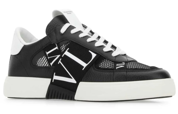 Lookbook Valentino VL7N Rendah 'Hitam Putih' 2Y2S0C58SWF0NI