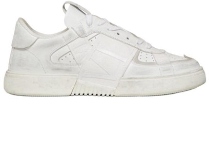 Valentino VL7N Low 'Putih Distressed' VY0S0C58JTV10K Order Valentino VL7N Low 'Putih Distressed' VY0S0C58JTV10K
