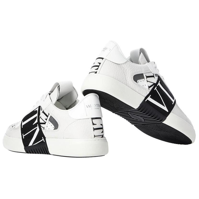 Shop Valentino VL7N Low 'Putih Hitam' VY2S0C58-WRQ-24P