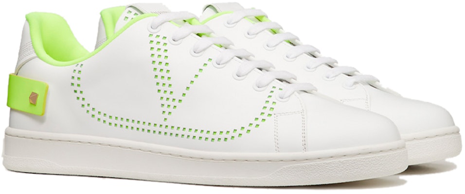 华伦天奴 VLogo 标志白色皮革板鞋 TY2S0C04MSS15K Order 华伦天奴 VLogo 标志白色皮革板鞋 TY2S0C04MSS15K