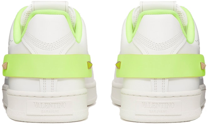 华伦天奴 VLogo 标志白色皮革板鞋 TY2S0C04MSS15K Shop 华伦天奴 VLogo 标志白色皮革板鞋 TY2S0C04MSS15K