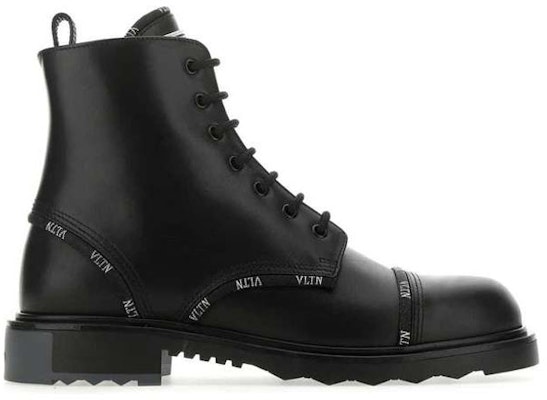 Valentino VLTN But Kulit Buku Lali 'Hitam' 'Sleek Martin' UY2S0D14KWSD76 Order Valentino VLTN But Kulit Buku Lali 'Hitam' 'Sleek Martin' UY2S0D14KWSD76