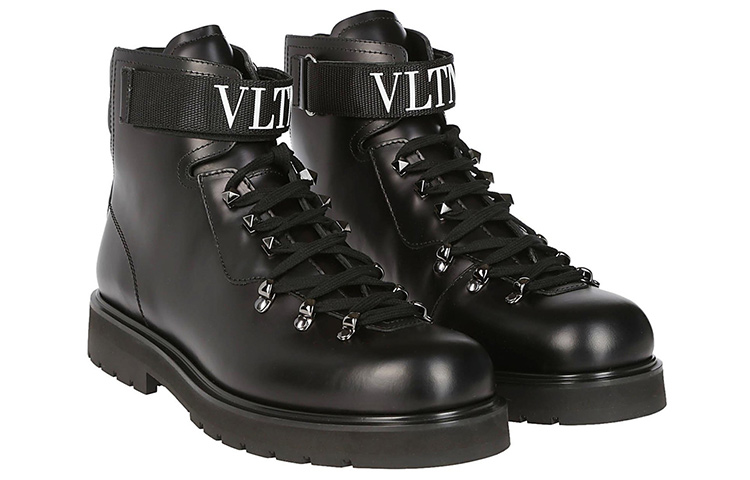 Shop 발렌티노 VLTN 블랙 가죽 레이스업 부츠 QY0S0B29KIVK97
