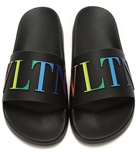 발렌티노 VLTN 러버 슬라이더 (블랙 멀티) VY2S0873-CXP-AZ8 Shop 발렌티노 VLTN 러버 슬라이더 (블랙 멀티) VY2S0873-CXP-AZ8