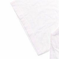 Valentino Kaos Putih dengan Desain Crew Neck dan Logo Print. RV0MG01PPMAA33 Sizing Valentino Kaos Putih dengan Desain Crew Neck dan Logo Print. RV0MG01PPMAA33