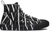 Order Valentino x Giggies High-Top Canvas 'Hitam Putih' VY2S0D51JKY0NI