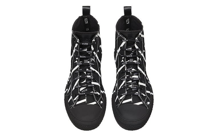 Shop Valentino x Giggies 黑白高帮帆布鞋 VY2S0D51JKY0NI