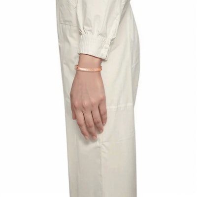 Van Cleef & Arpels Perlée Gelang Rose Gold Unisex Desain Pasangan. VCARP3K700 Sizing Van Cleef & Arpels Perlée Gelang Rose Gold Unisex Desain Pasangan. VCARP3K700