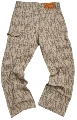 Vandy The Pink Celana Streetwear Unisex Coklat Logo Printed Model Straight-Leg. VTP076 Lookbook Vandy The Pink Celana Streetwear Unisex Coklat Logo Printed Model Straight-Leg. VTP076