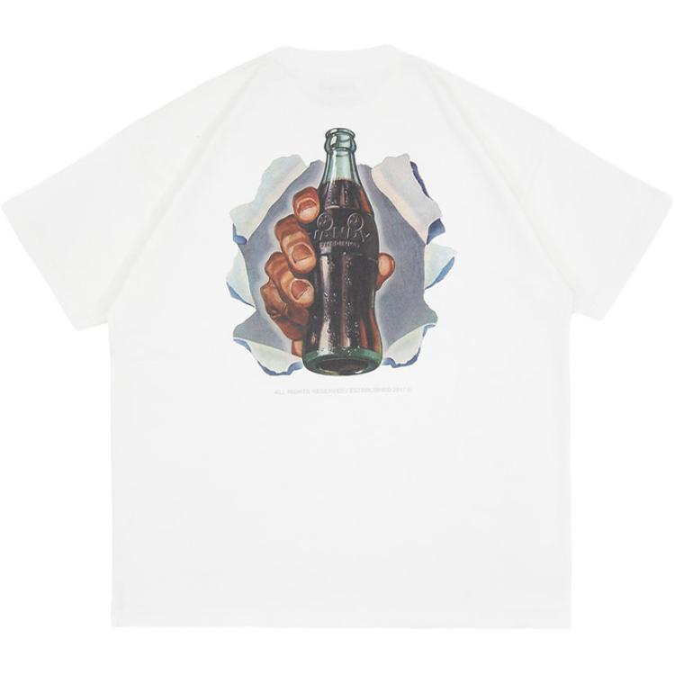 Lookbook Vandy The Pink Unisex Kaos Putih Casual Lengan Pendek Crewneck. VTP061