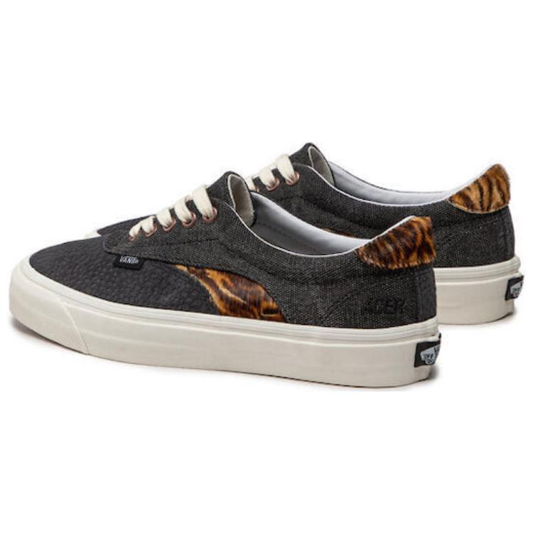 Shop Vans Acer Ni スニーカー「グレー」VN0A4UWYBLK VN0A4UWYBLK