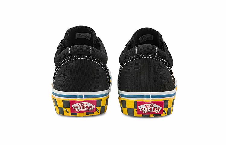 Shop 中童 Vans Active 低筒 兒童滑板鞋 黑白