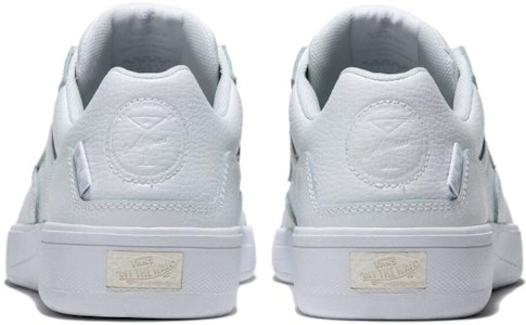 반스 올타이머 자바 LX VCO '화이트' (50 characters) VN000BCAWHT Lookbook 반스 올타이머 자바 LX VCO '화이트' (50 characters) VN000BCAWHT