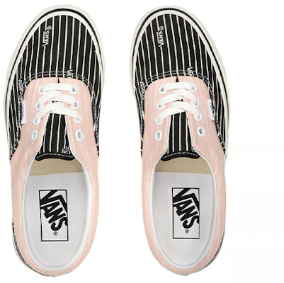 Vans Era 95 Dx 低筒 滑板鞋 男女皆宜 黑粉色 Shop Vans Era 95 Dx 低筒 滑板鞋 男女皆宜 黑粉色